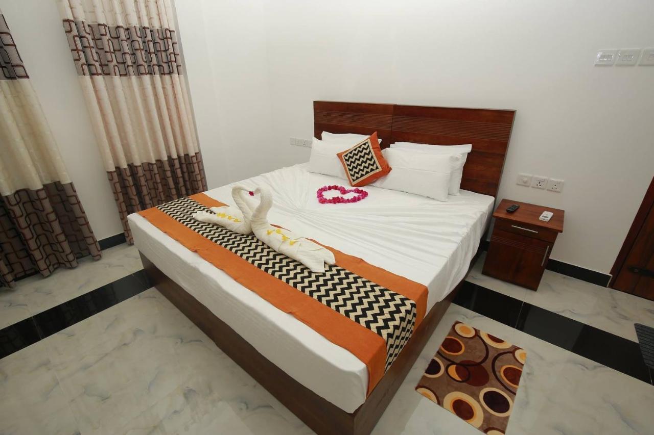 Hotel River Front Tissamaharama Zewnętrze zdjęcie